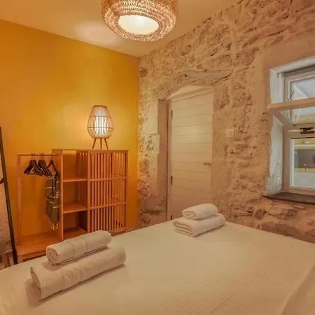Mourelo Villa *